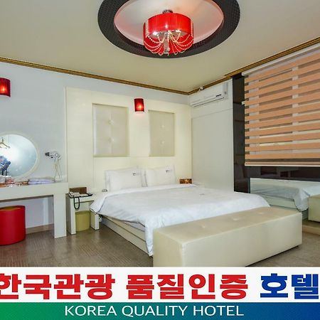 Gwangju Queen Hotel Gwangju Metropolitan City Bagian luar foto