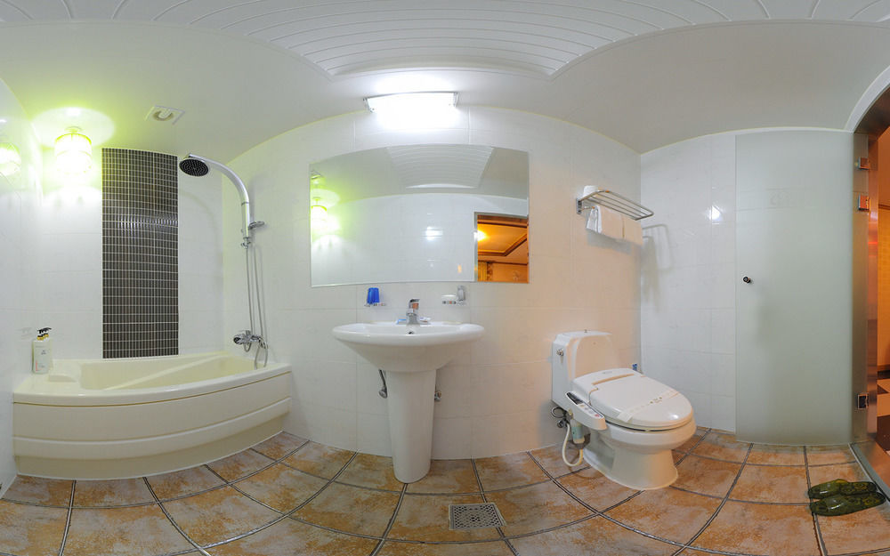 Gwangju Queen Hotel Gwangju Metropolitan City Bagian luar foto