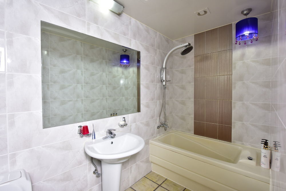 Gwangju Queen Hotel Gwangju Metropolitan City Bagian luar foto