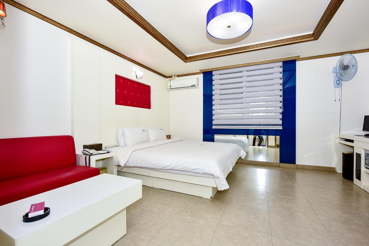 Gwangju Queen Hotel Gwangju Metropolitan City Bagian luar foto
