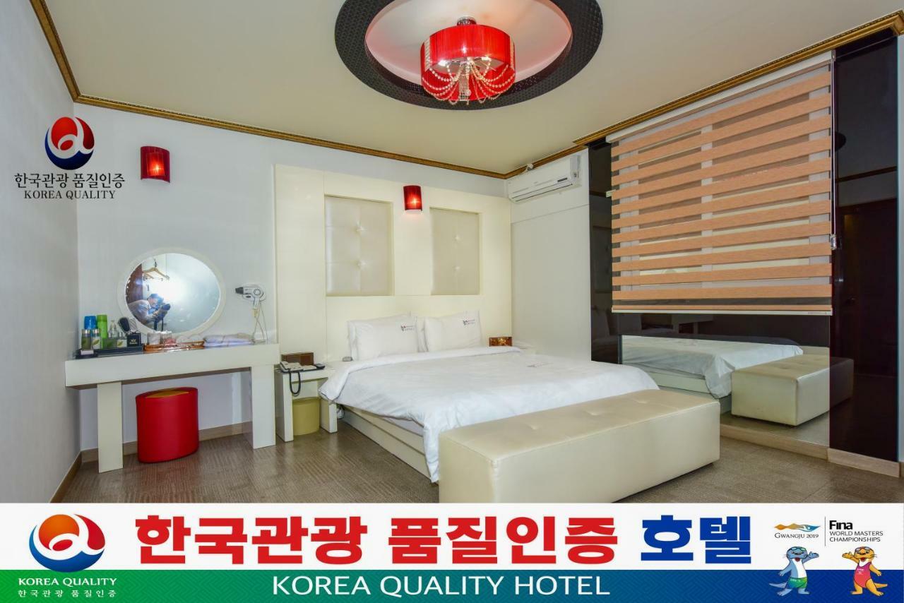 Gwangju Queen Hotel Gwangju Metropolitan City Bagian luar foto
